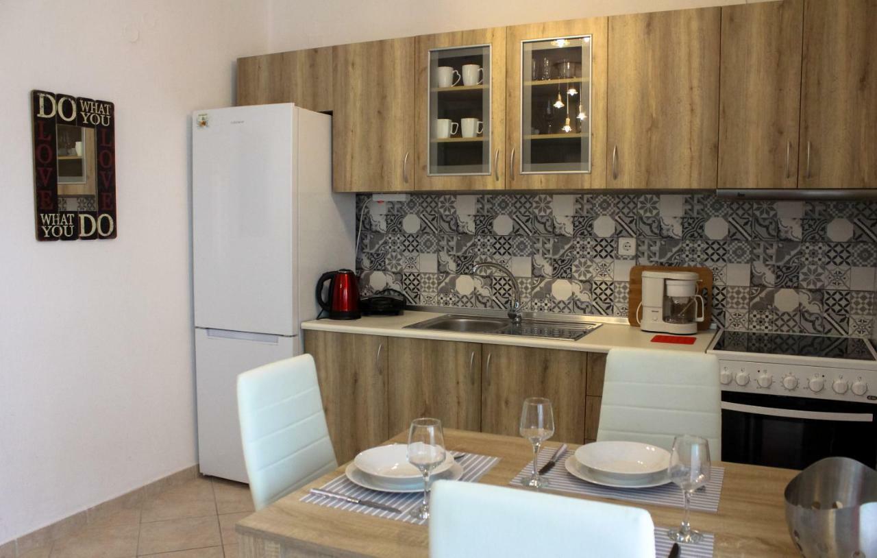 Vasileia' S Brand New House Apartment Kavala Bagian luar foto